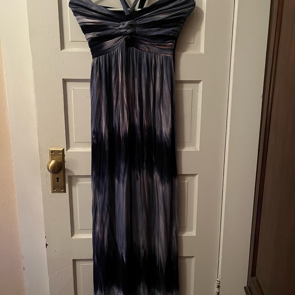 Elegant Tie-Dye Maxi Dress